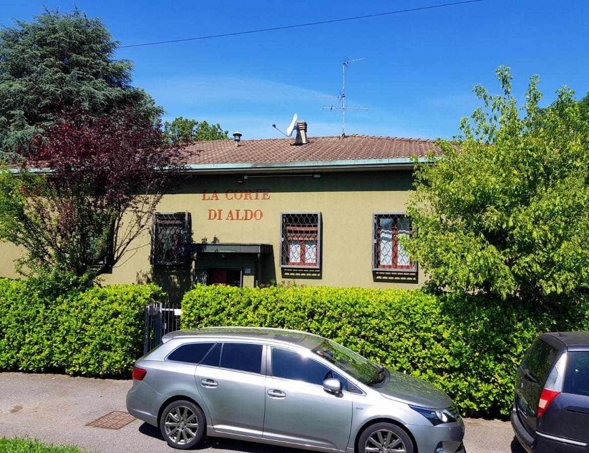 La Corte Di Aldo Rozzano Eksteriør billede